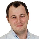 Врач Бакуров Евгений Евгеньевич