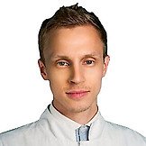 Врач Басов Андрей Викторович