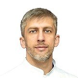Врач Булатов Андрей Викторович