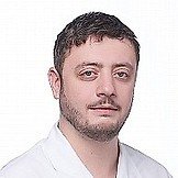 Врач Черкесов Андрей Павлович