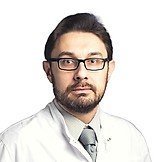 Врач Гареев Рустам Рафаилович