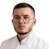 Врач Гондусов Денис Вадимович
