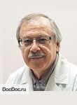 Врач Ильясов Борис Баянович