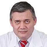 Врач Карнушин Евгений Иванович