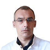 Врач Халилев Валерий Владимирович