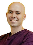 Врач Коломакин Захар Сергеевич 