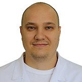 Врач Крайний Павел Александрович