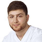 Врач Лолохаев Ахмед Мухамедович
