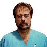 Врач Михайлов Виктор Владимирович
