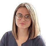 Врач Попова Елизавета Олеговна