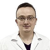 Врач Штарев Антон Андреевич