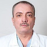 Врач Сидоров Роман Валентинович